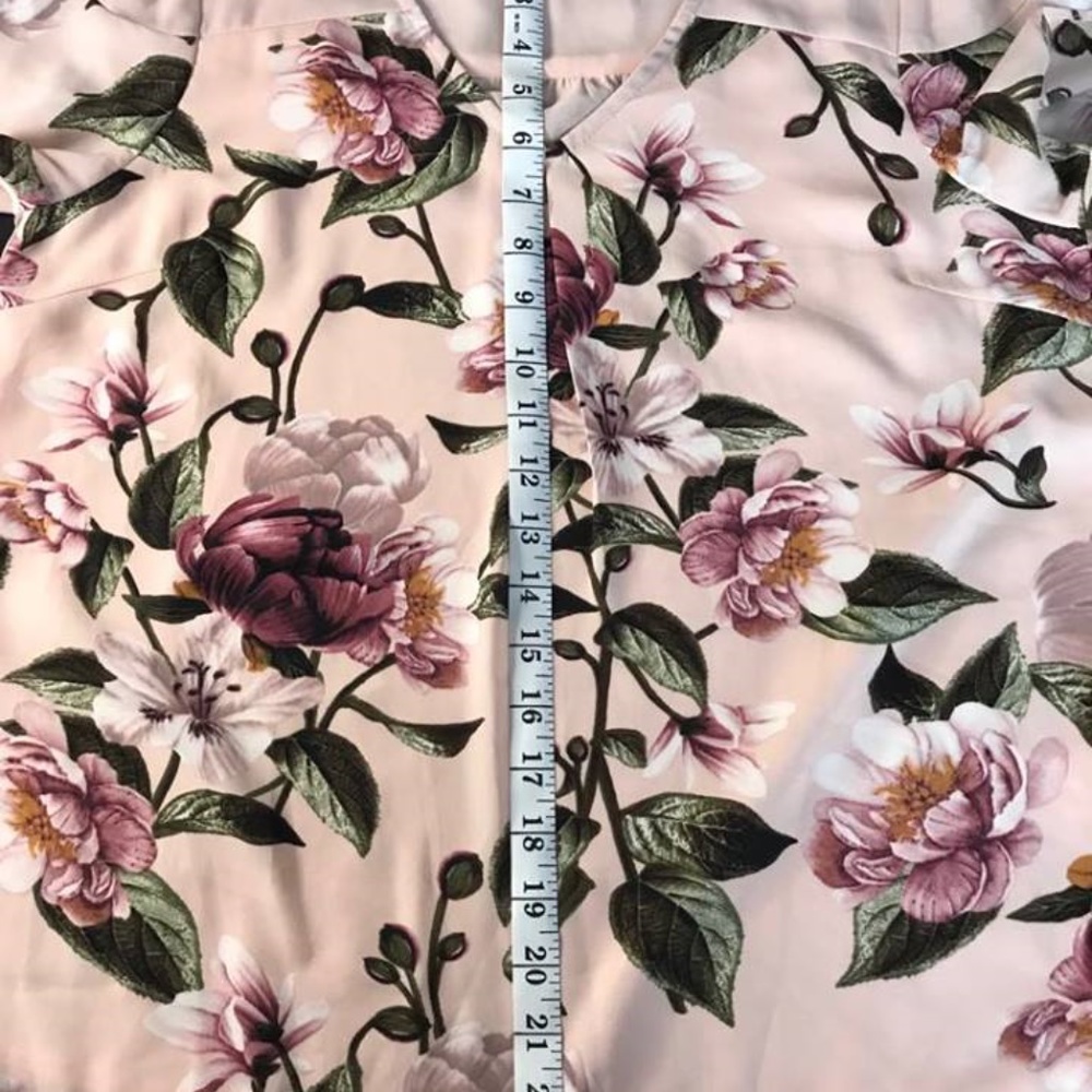 SKIES ARE BLUE PINK V- NECK V SIZE S - Picture 7 of 8